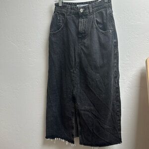 Zara women’s black maxi denim skirt small NWOT